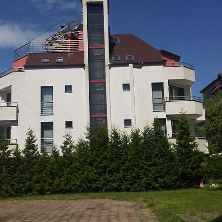 Hotel Byalo More Баните Экстерьер фото